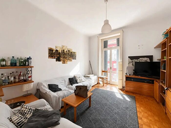 Appartamento trilocale in affitto in Viale Bligny, Milano
