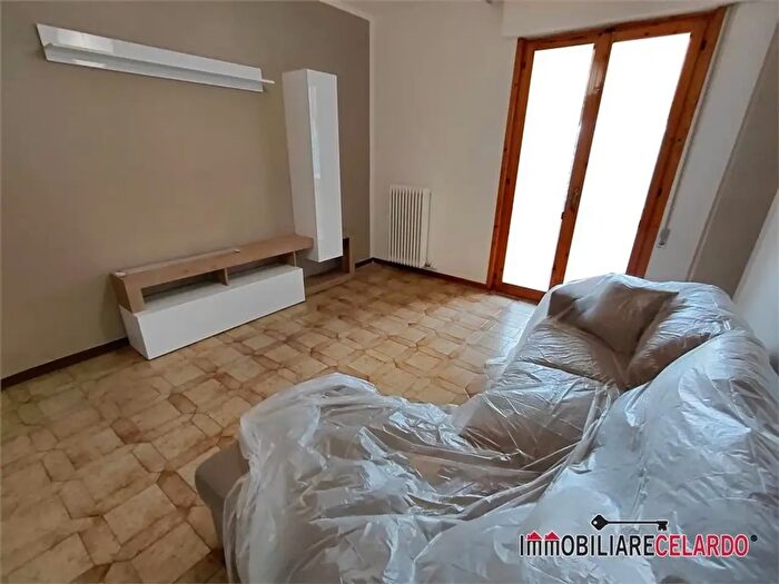 Appartamento trilocale in vendita in Colle Di Val DElsa