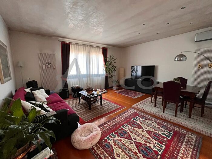 Appartamento con 5 locali in vendita in Rovigo Centro Storico Ro, Rovigo