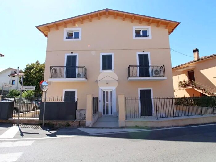Appartamento monolocale in affitto in Via Giacomo Matteotti, Fara In Sabina