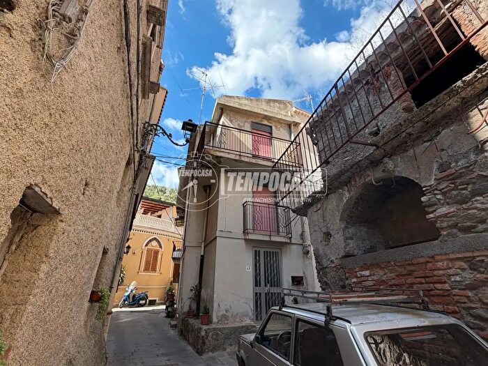 Appartamento trilocale in vendita in Via Molinello, Itala