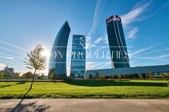 Appartamento bilocale in vendita in Via Giovanni da Procida, Milano