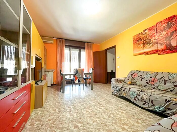 Appartamento trilocale in affitto in Via Stephenson, Settimo Milanese