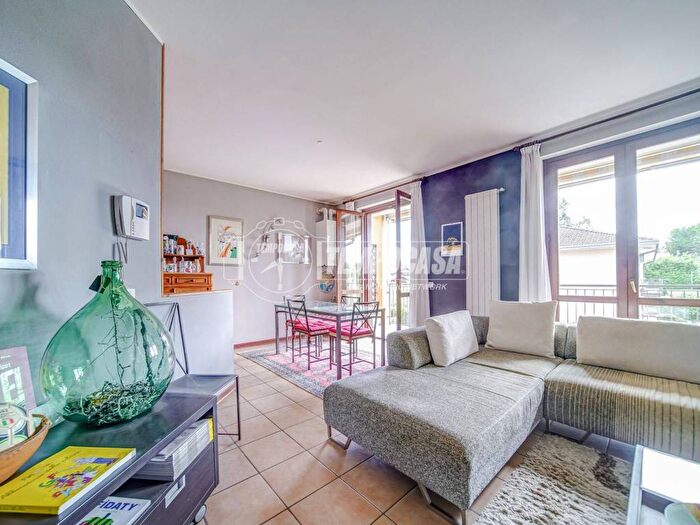 Appartamento bilocale in vendita in Via Silvio Pellico, Centro, Castelletto Sopra Ticino