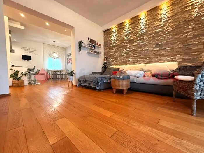 Appartamento quadrilocale in vendita in Via Ricci, Livorno