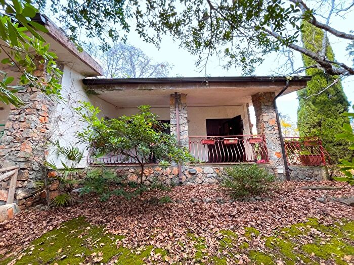 Casa trilocale in vendita in Località Palazzone, San Giovanni A Piro