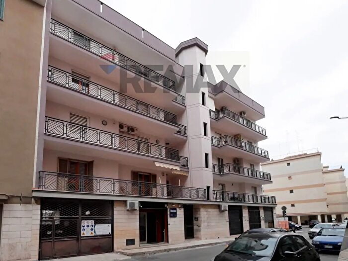 Appartamento trilocale in vendita in Via Crocifisso, Bitonto