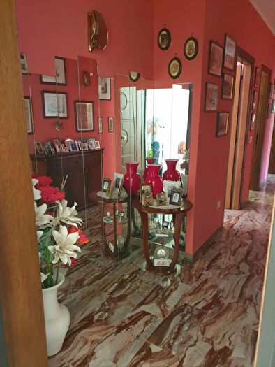 Appartamento con 5 locali in vendita in Via Giovanni Domanico, Rogliano