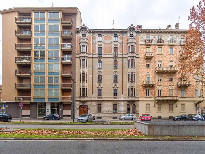 Appartamento quadrilocale in affitto in Corso Francia, Campidoglio, Torino