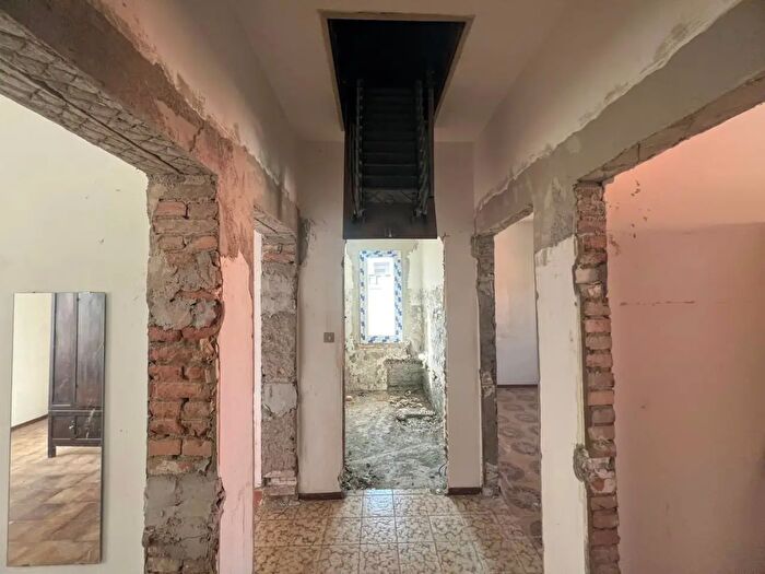 Appartamento con 8 locali in vendita in Rimini