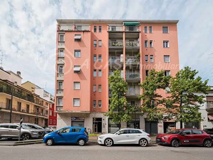 Appartamento bilocale in vendita in Via Emilio Fà di Bruno, Milano