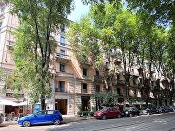 Appartamento quadrilocale in affitto in Via Vincenzo Monti, Vincenzo Monti, Milano