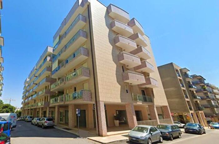 Appartamento bilocale in vendita in Via Taranto, Martina Franca