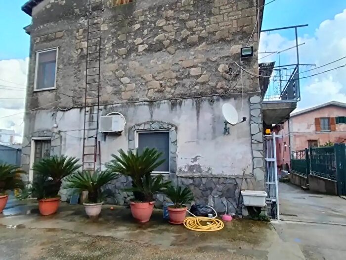 Casa con 5 locali in vendita in Cava De Tirreni