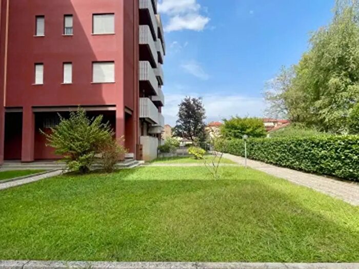 Appartamento trilocale in vendita in Via Giotto, Veduggio Con Colzano