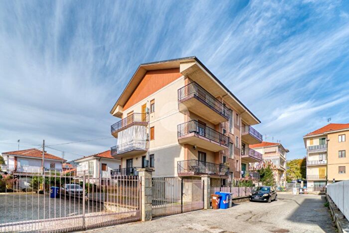 Appartamento quadrilocale in vendita in Via Pinerolo, Piossasco