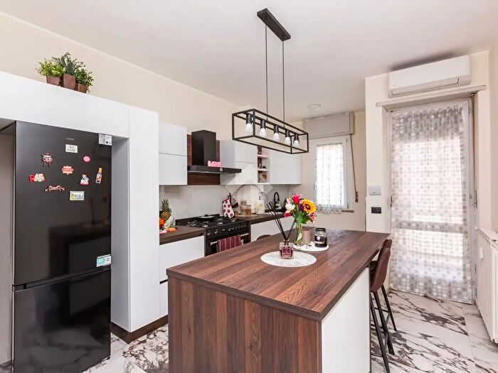 Appartamento trilocale in vendita in Via Mirafiori, Beinasco