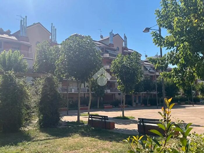Appartamento quadrilocale in vendita in Viale Sandro Pertini, Baronissi