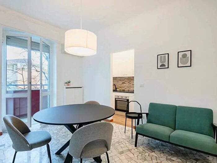 Appartamento monolocale in affitto in Via Tavazzano, Milano