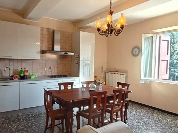 Appartamento quadrilocale in vendita in Via Claudia, Maranello