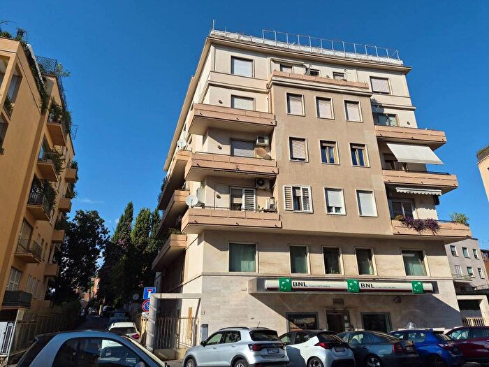 Appartamento bilocale in affitto in Via Torquato Taramelli, Euclide, Roma