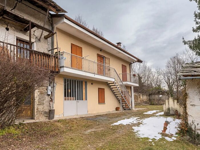 Casa quadrilocale in vendita in Borgata Friddia, Melle