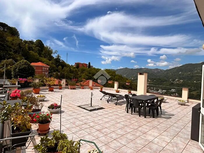 Appartamento con 5 locali in vendita in Via Domenico Carli, Serra Ricco