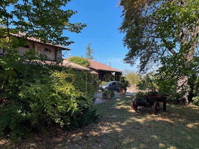 Casa con 6 locali in affitto in Via Giacomo Leopardi, Zola Predosa