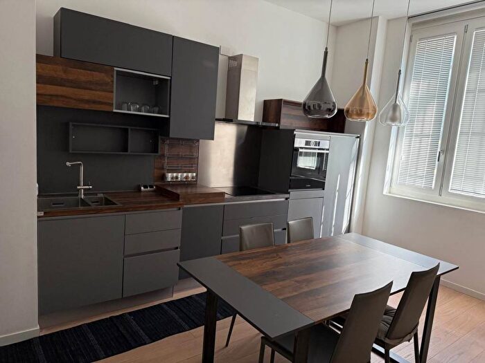 Appartamento bilocale in affitto in Viale Beatrice dEste, Quadronno Crocetta, Milano