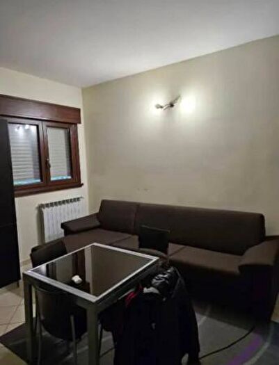 Appartamento trilocale in vendita in Via del Salice, Terni