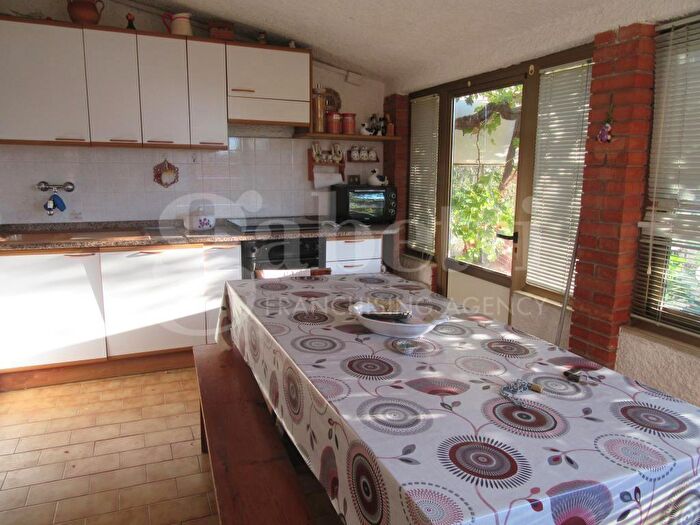 Appartamento con 6 locali in vendita in Gavorrano