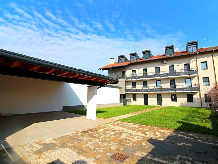Appartamento quadrilocale in vendita in Via Domenico Scarlatti, Centro, Tavagnacco