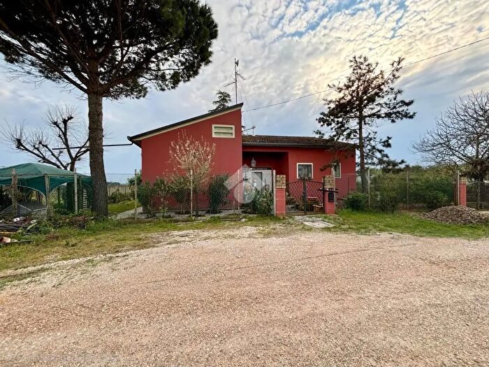 Appartamento bilocale in vendita in Via Palazzone, Alfonsine