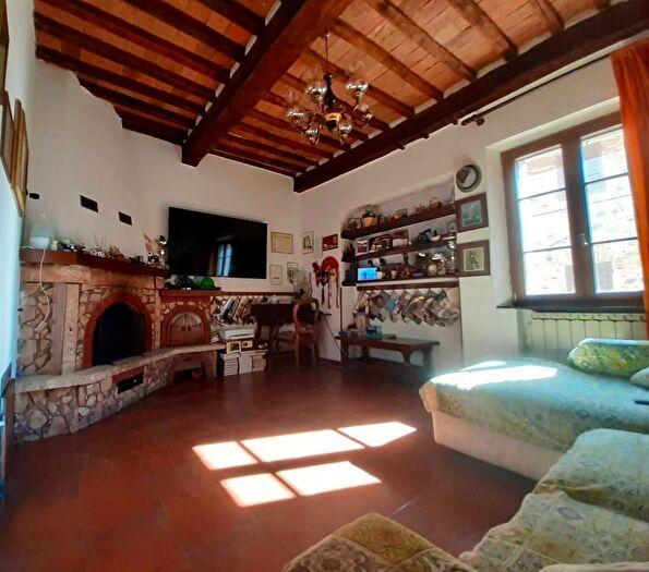 Appartamento con 10 locali in vendita in Inoni, Murlo