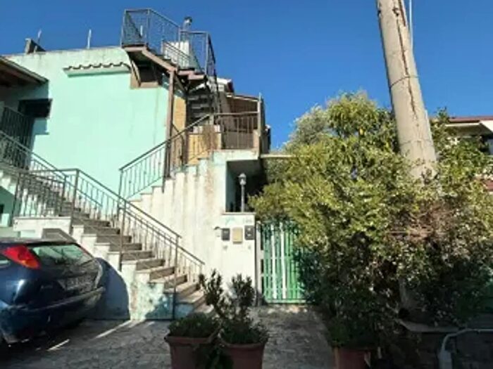 Appartamento trilocale in affitto in Viale di Valle Schioia, Anzio
