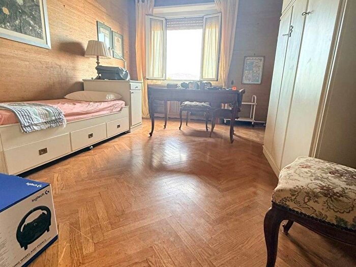 Appartamento quadrilocale in affitto in CORSO AGENLLI, Santa Rita, Torino