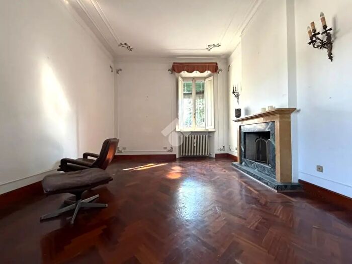 Casa con 5 locali in vendita in Via Cavour, Robecco D'Oglio