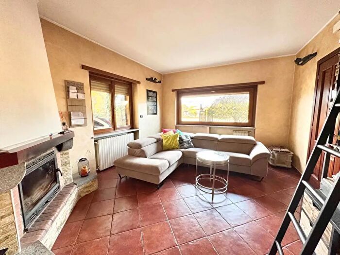 Casa con 5 locali in vendita in Via della Torre, Buttigliera Alta