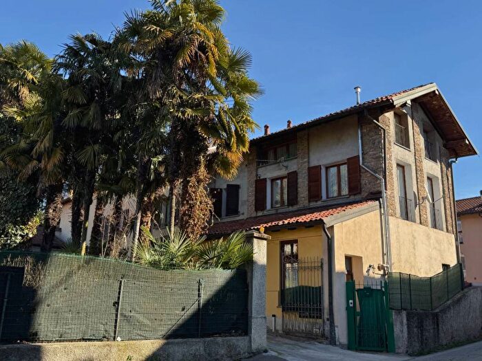 Appartamento monolocale in affitto in Via Francesco Daverio, Casbeno, Varese