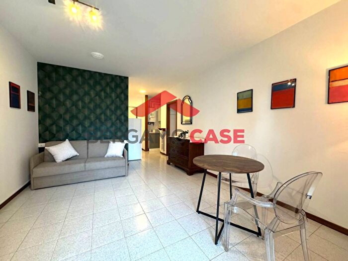 Appartamento monolocale in affitto in Via Gaetano Donizetti, Centro, Torre Boldone