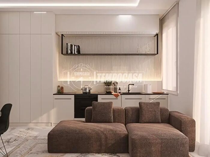 Appartamento trilocale in vendita in Corso Casale, Asti