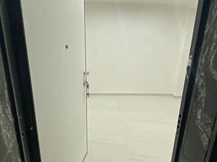 Appartamento trilocale in affitto in Via G Rossini No Number, Centro, Portico di Caserta