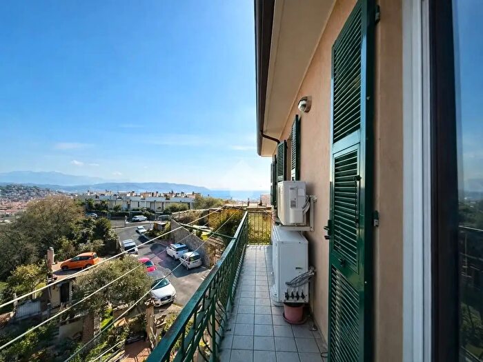 Appartamento quadrilocale in vendita in Via di Murlo, La Spezia