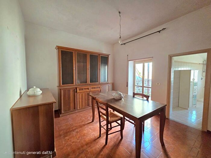 Appartamento quadrilocale in vendita in Via Pietro Belli, Caprarola