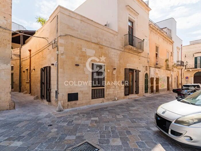Appartamento quadrilocale in vendita in Via Marco Basseo, Lecce
