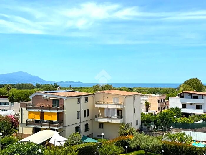 Appartamento con 5 locali in vendita in Via Cupa della Torretta, Bacoli