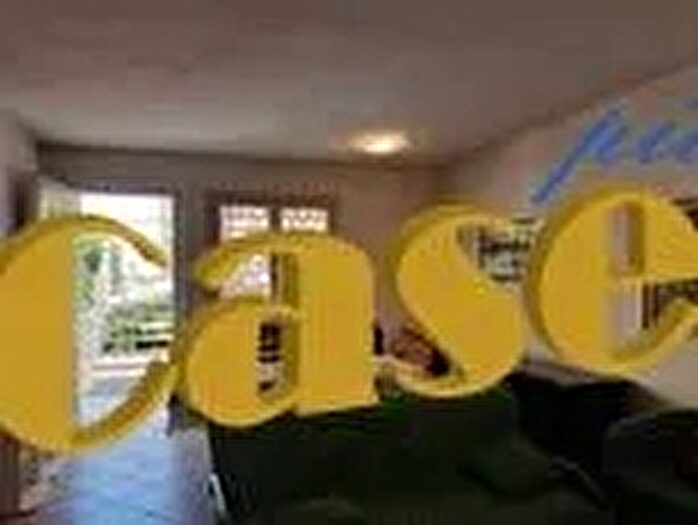 Appartamento con 6 locali in vendita in Camaiore