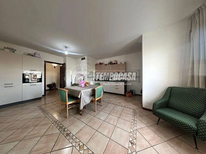 Appartamento trilocale in vendita in Abano Terme