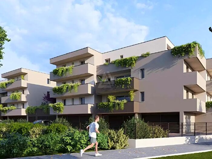 Appartamento quadrilocale in vendita in Via Santa Rita, Thiene