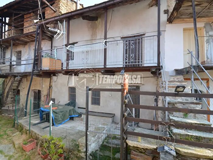 Casa trilocale in vendita in Case Monsignore CPagliero, Rocca Canavese